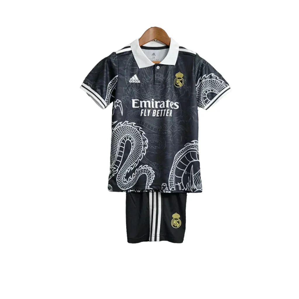 Kit Infantil Real Madrid Edição Dragão 23/24 - Preto - Image 2